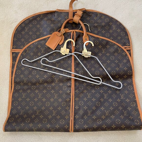 Louis Vuitton Monogram Garment Bag - Picture 4 of 10
